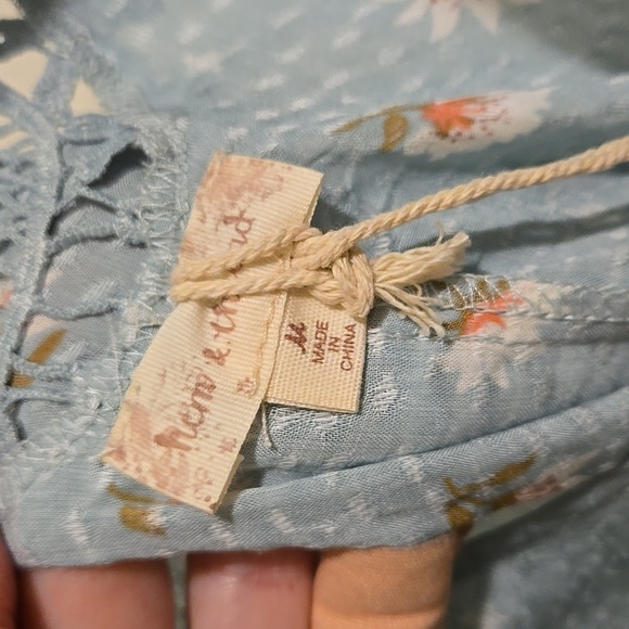 Hem & Thread Crocheted Back Floral Swing Dress NWT - Picture 8 of 9